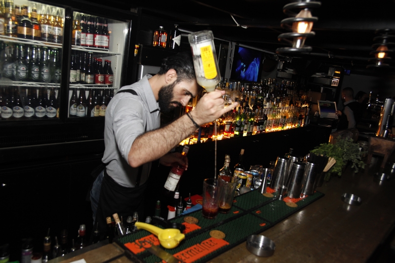 Friday night at Bar 35 